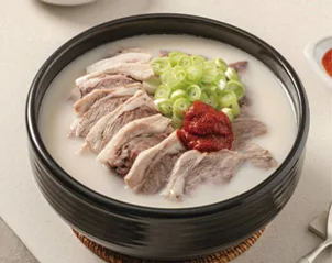 얼큰 수육국밥 사진